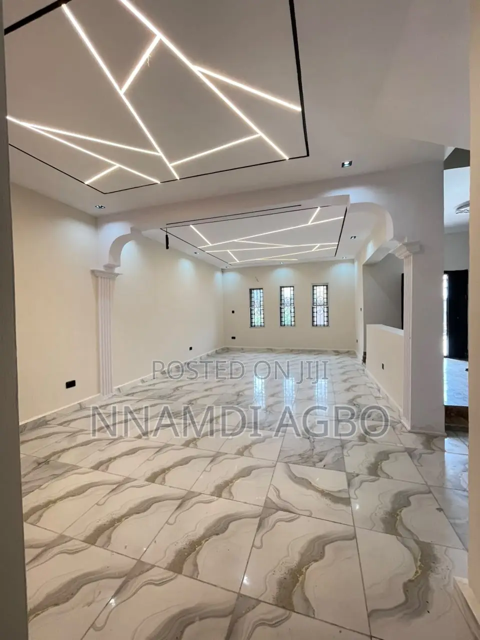 4bdrm Duplex in Igbo-efon for rent