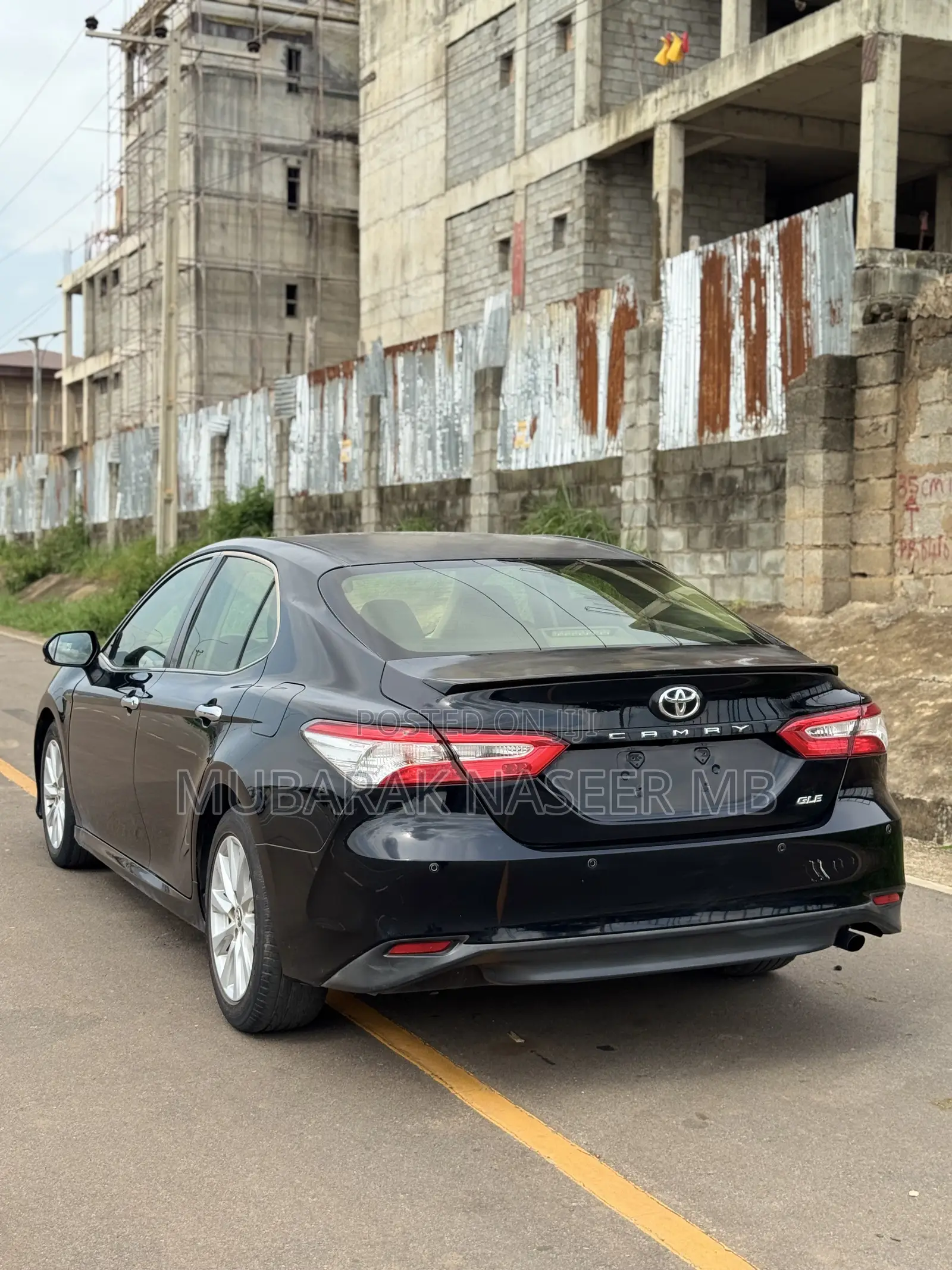 Toyota Camry XLE (2.5L 4cyl 8A) 2019 Black