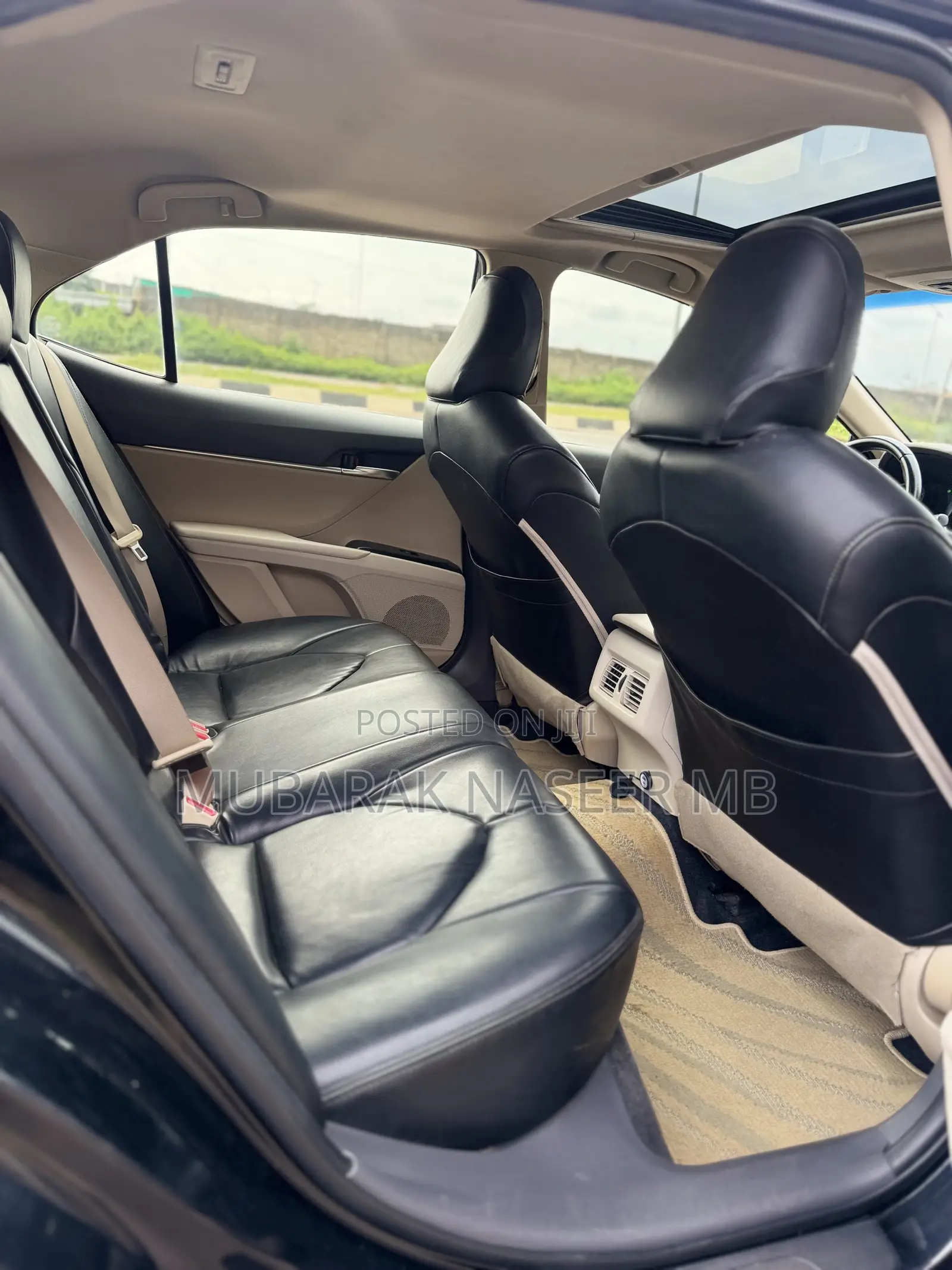 Toyota Camry XLE (2.5L 4cyl 8A) 2019 Black
