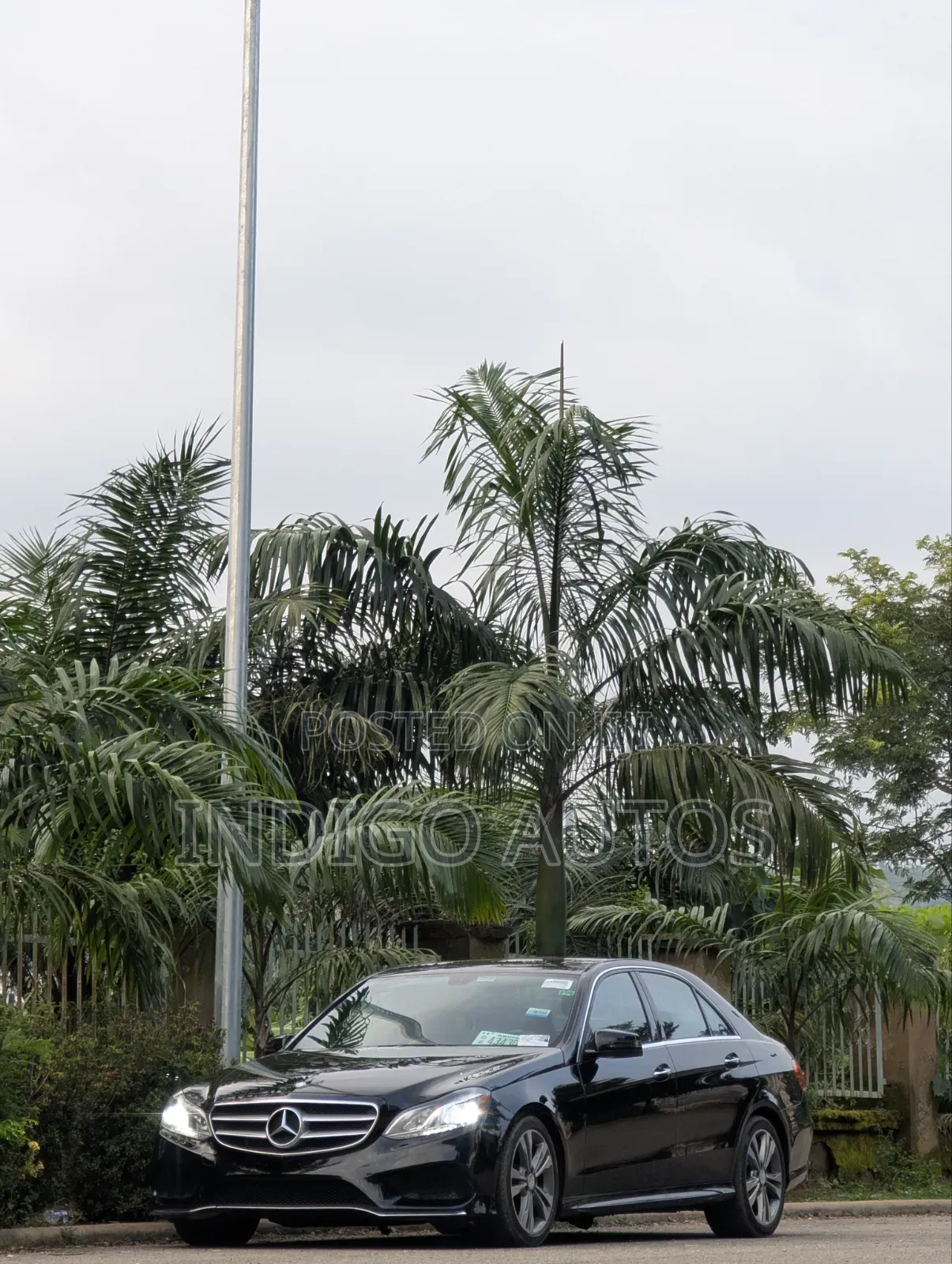 Mercedes-Benz E350 2014 Black