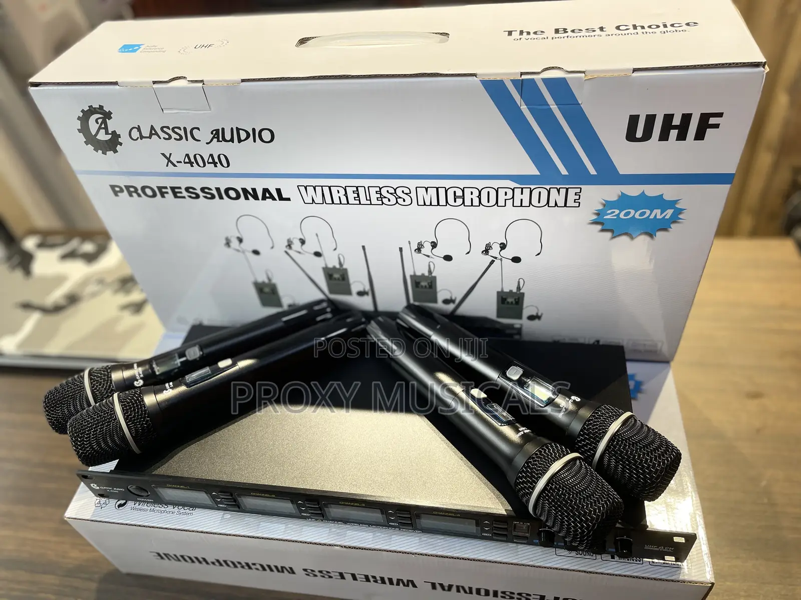Classic Audio X-4040 Professional 4in1 UHF Microphone System