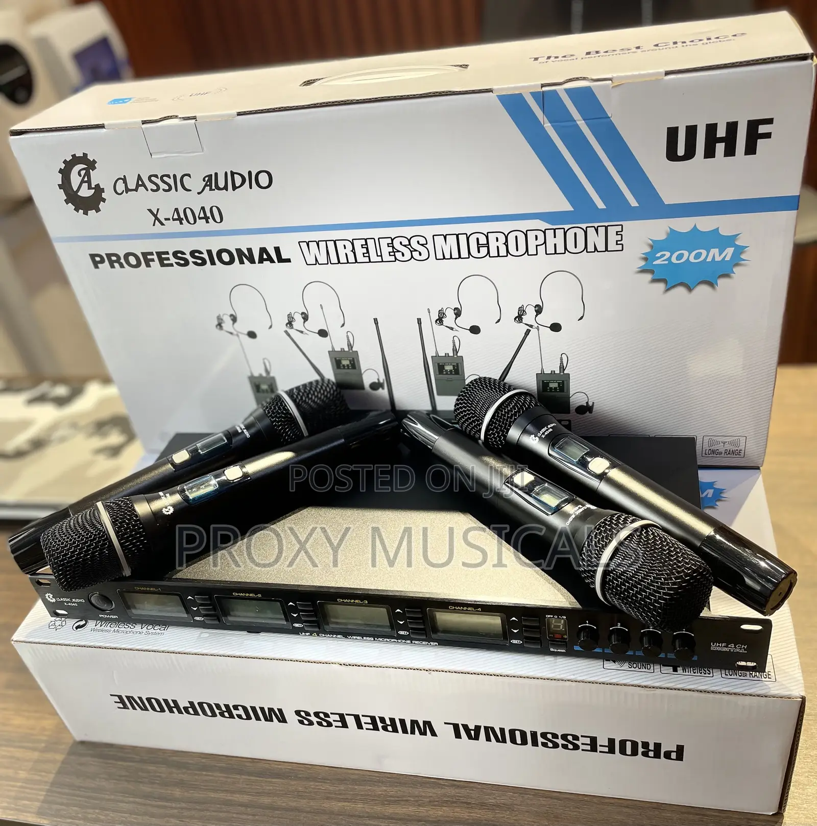 Professional Wireless Microphone System 4in1