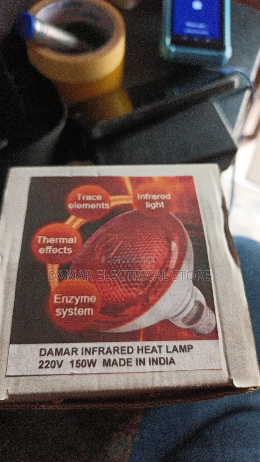 Infrared Heat Lamps for Chicks Brooding.