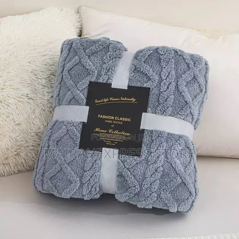 200x230cm Double Thickened Sided Cozy Trow Blanket T2m