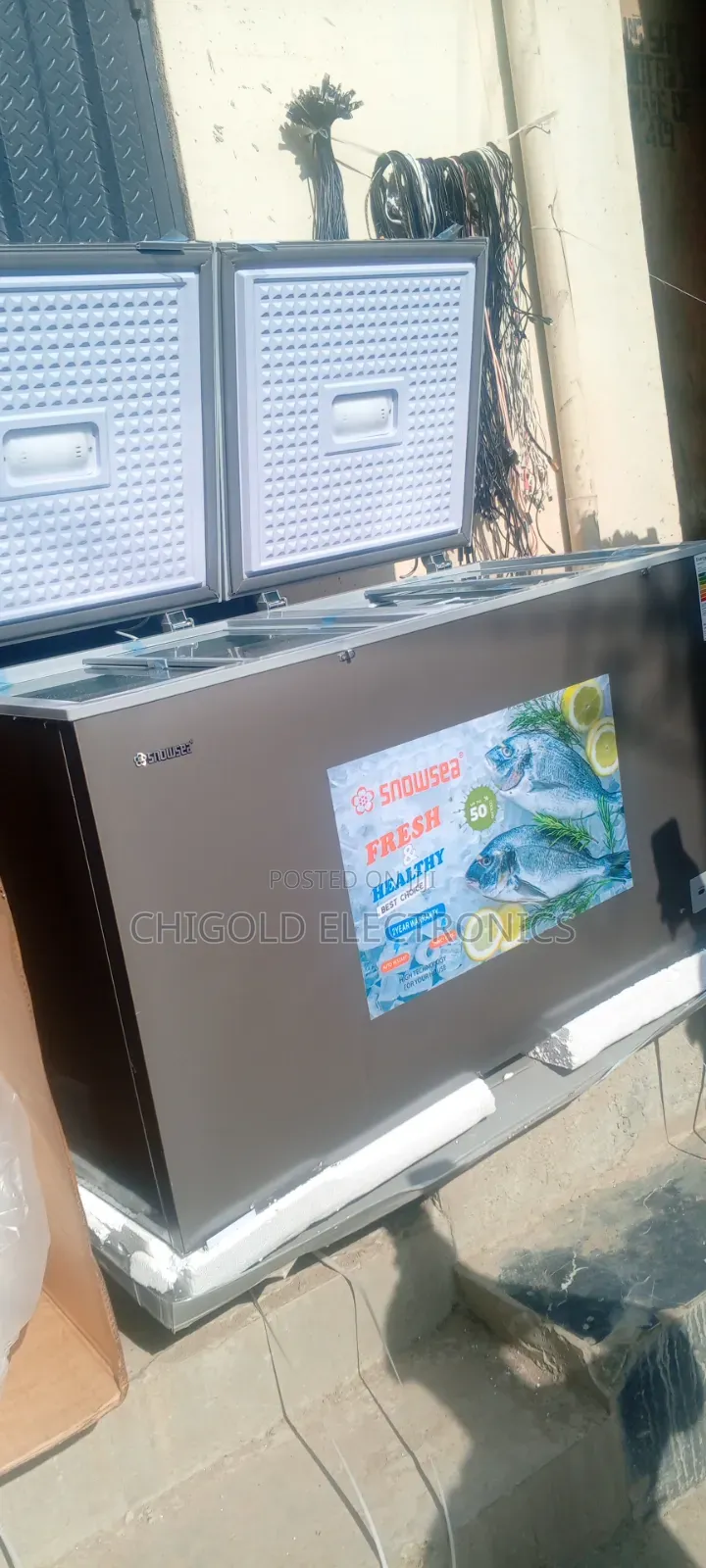 Snowsea Deep Freezer Model 420 L