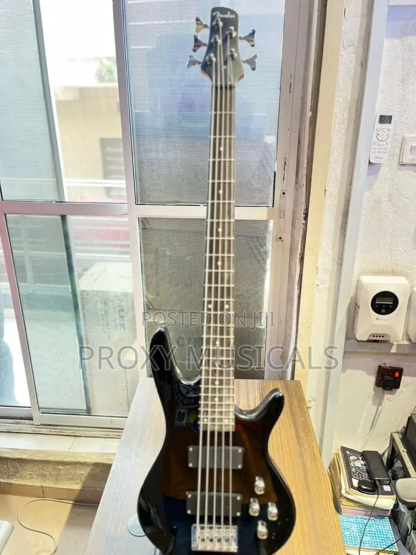 Fender Passive Bass Guitar