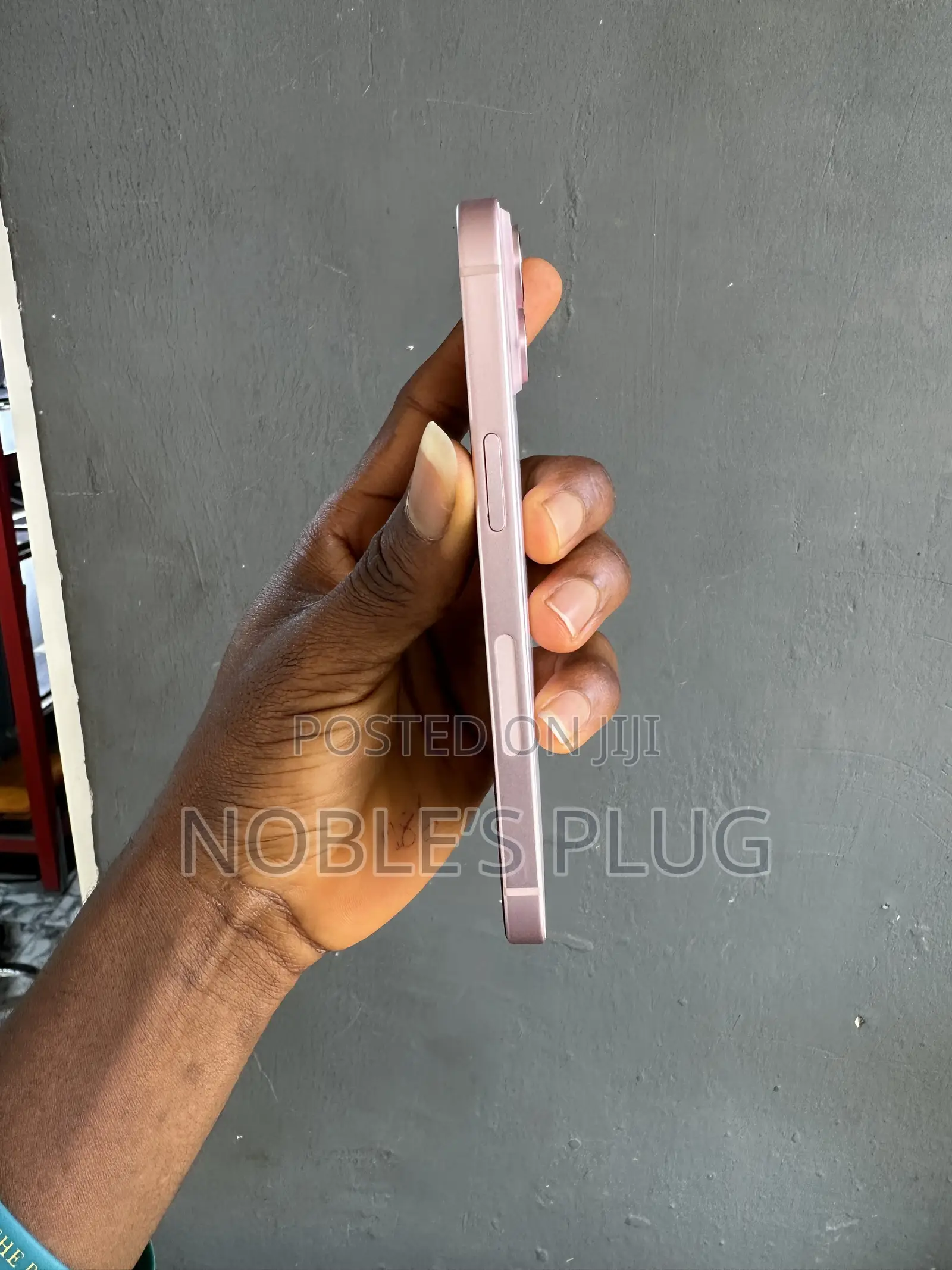 Apple iPhone 15 128 GB Pink