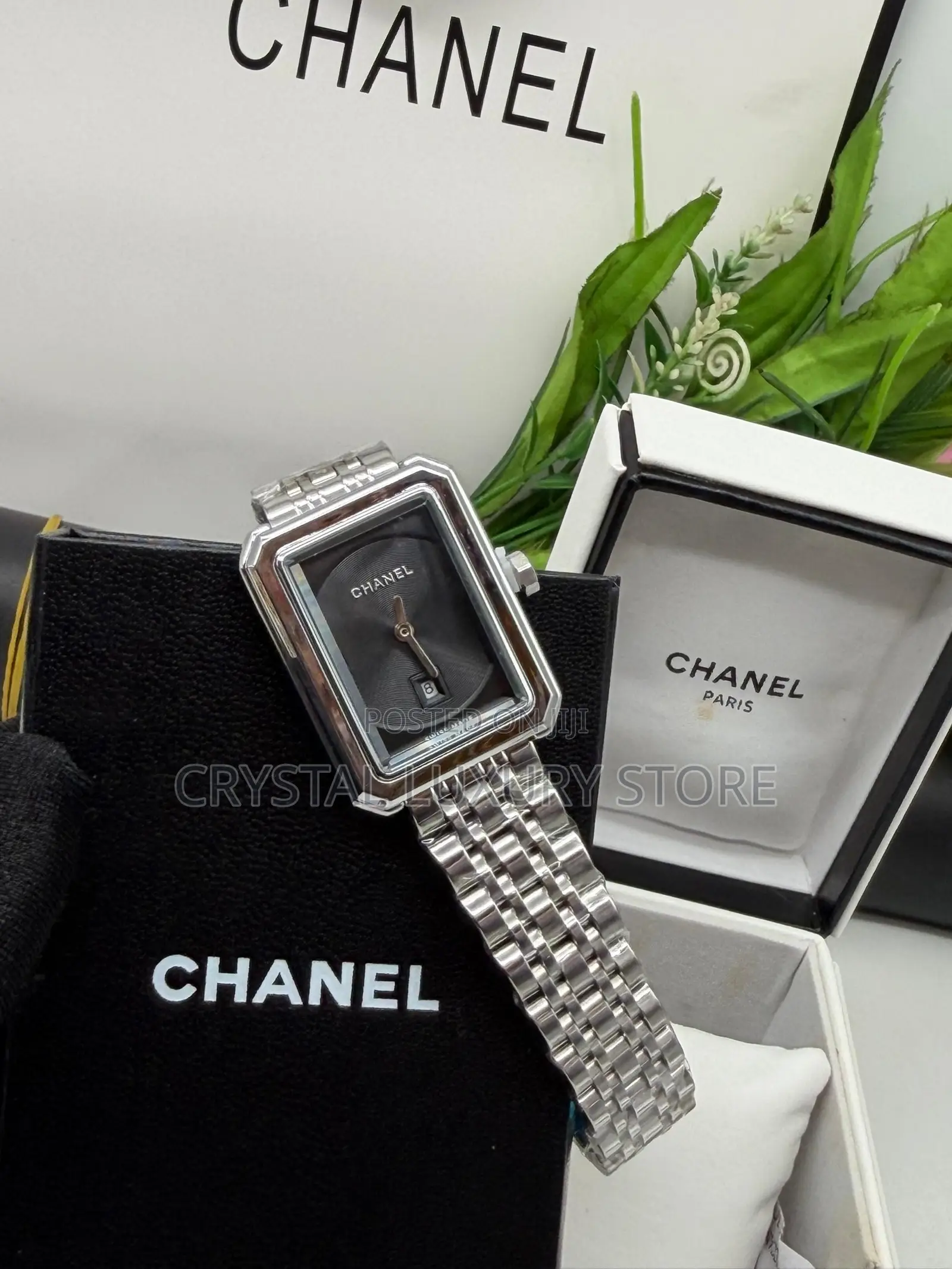 Chanel Quality Luxury Ladies Chain Strap Wristwatch