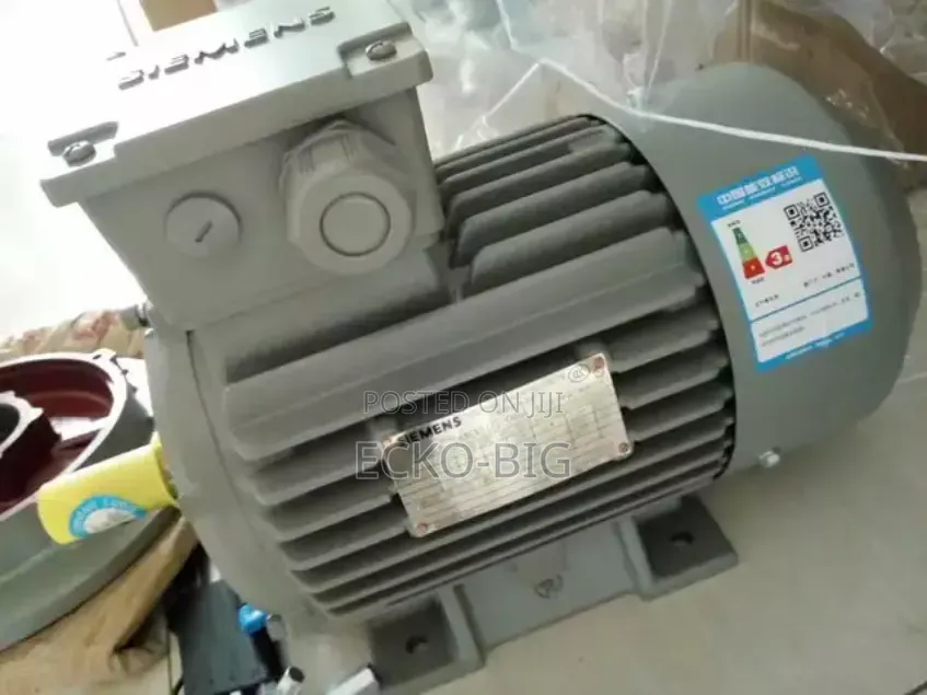 3 Phase- SIEMENS MOTOR 132KW / 180HP. 1465 RPM / v 400