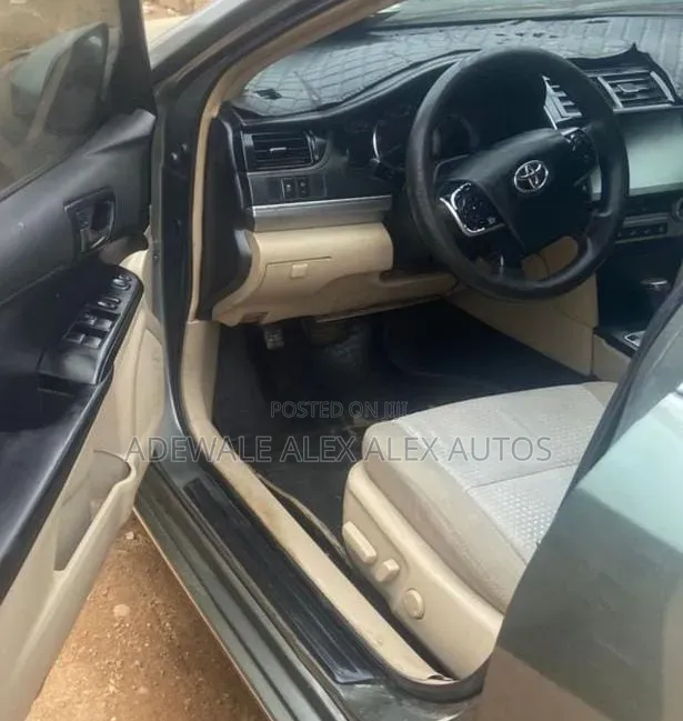 Toyota Camry 2012 Green