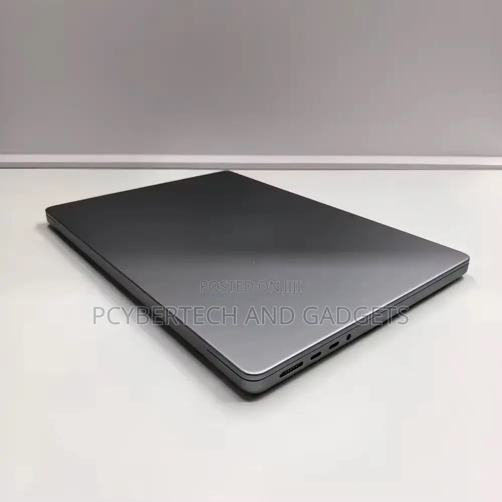 Laptop Apple MacBook Pro 2023 M2 Pro 16GB Apple M2 SSD 512GB