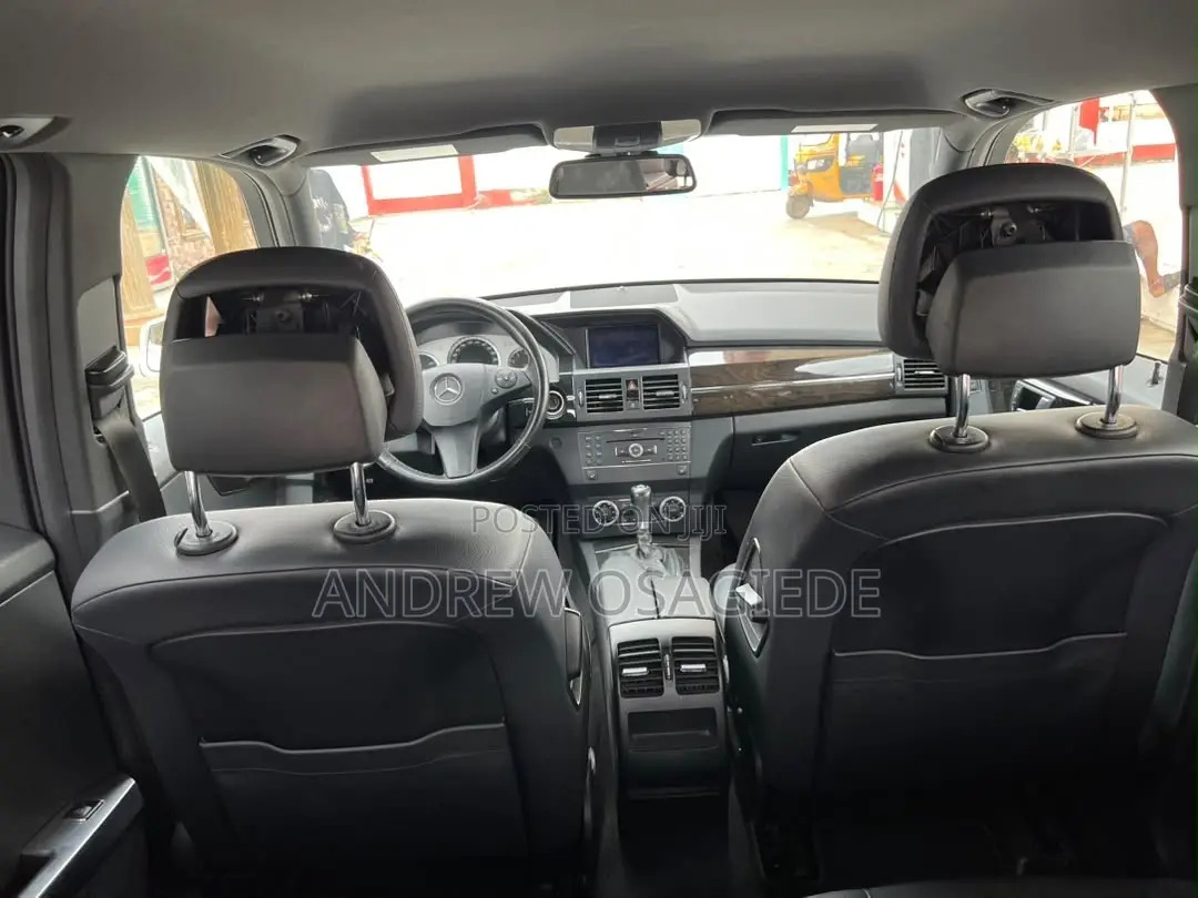 Mercedes-Benz GLK-Class 350 4MATIC 2012 White