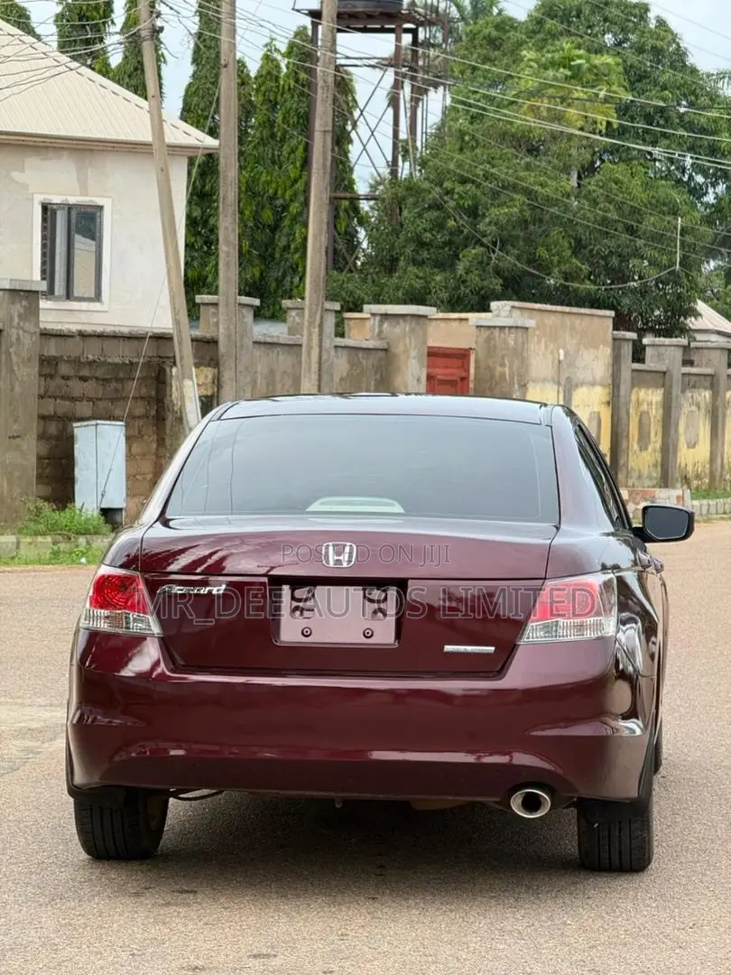 Honda Accord 2009 Maroon