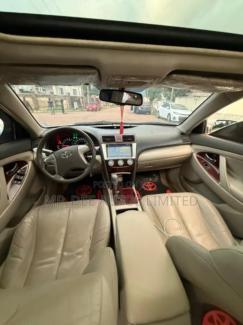 Toyota Camry 2008 Gold
