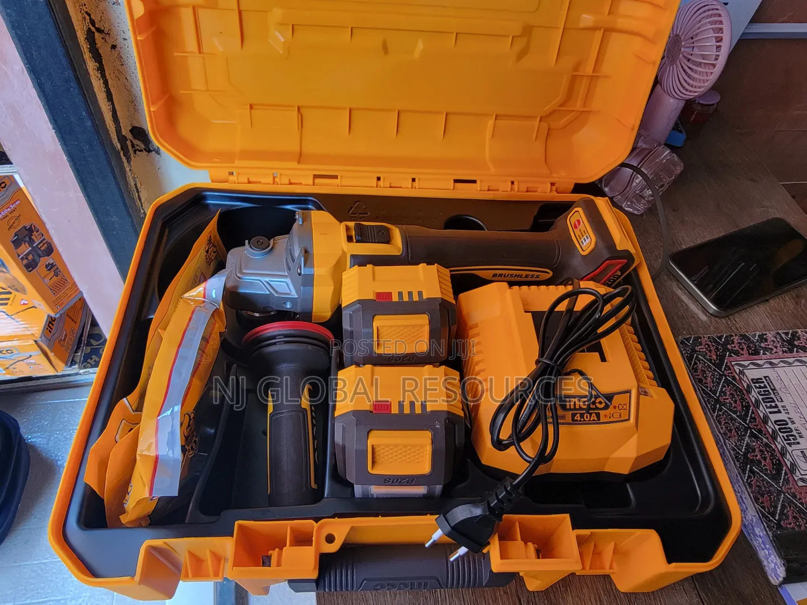 Ingco Cordless Angle Grinder 20v 5.0ah Battery 1200w