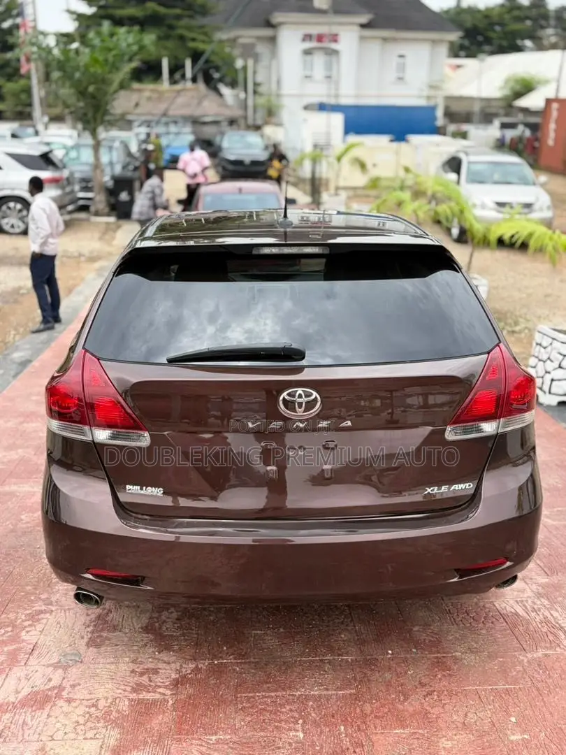 Toyota Venza XLE AWD V6 2013 Brown