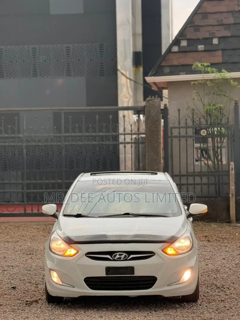 Hyundai Accent 2013 White