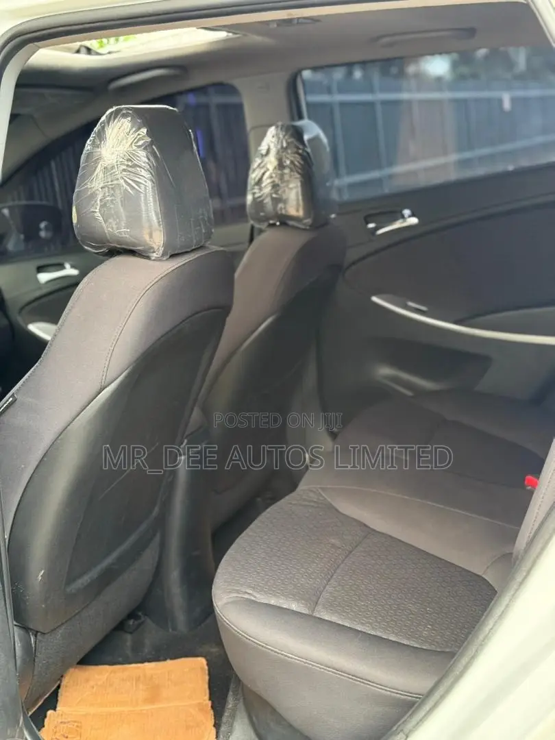 Hyundai Accent 2013 White