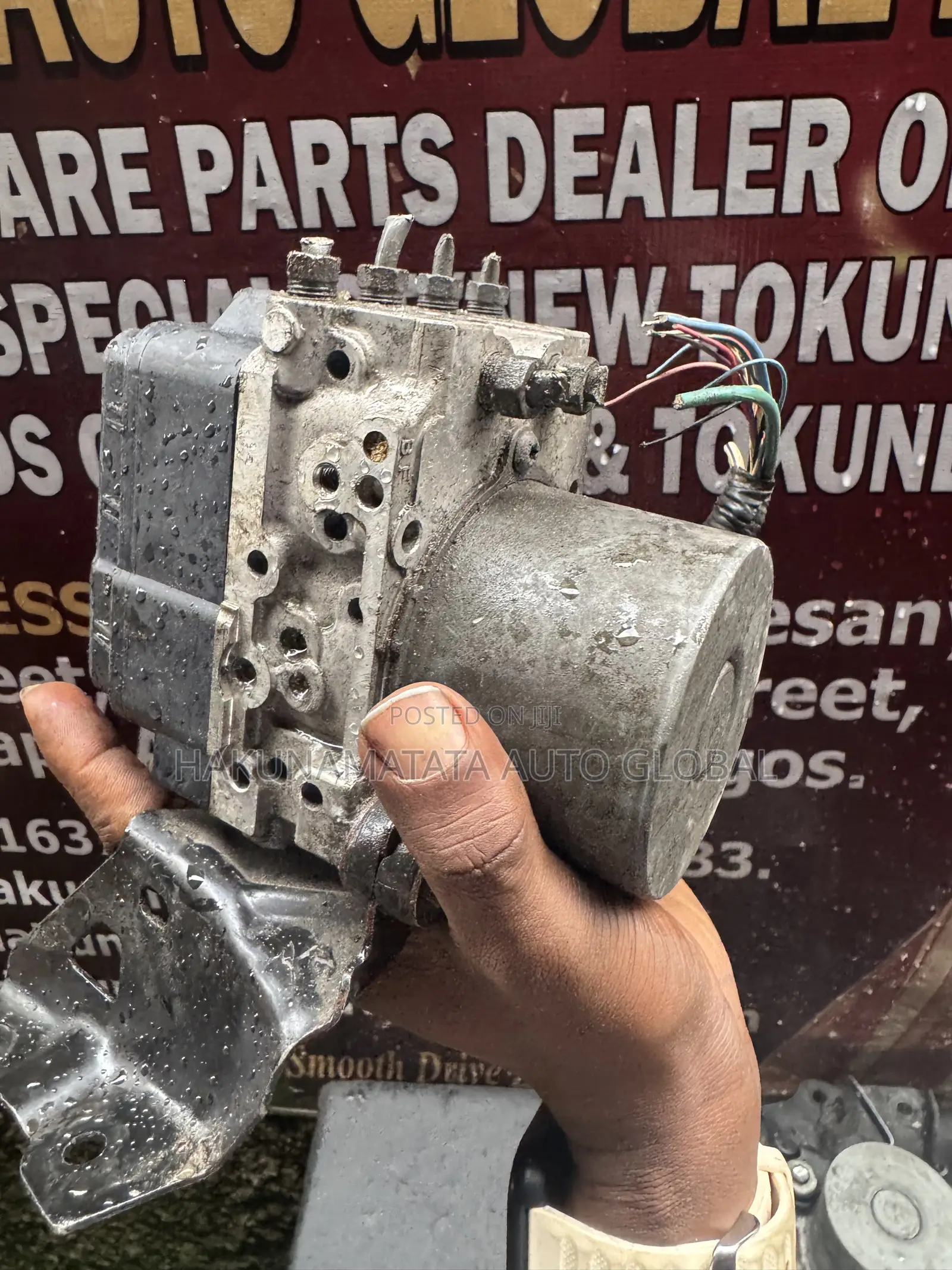 Lexus ES350 2013 ABS Brake Module – New Tokunbo Available
