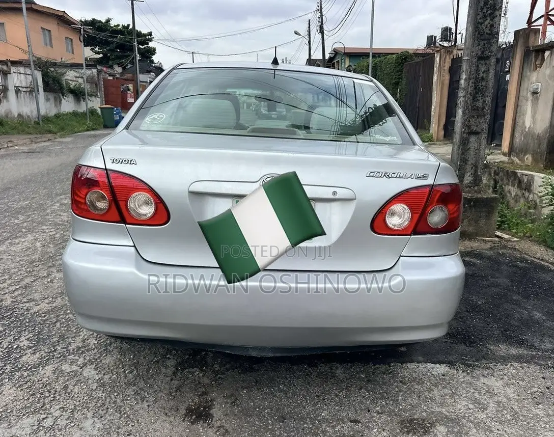 Toyota Corolla 2007 Silver