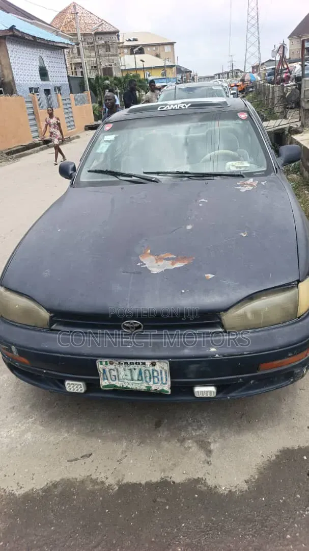 Toyota Camry 1996 Green