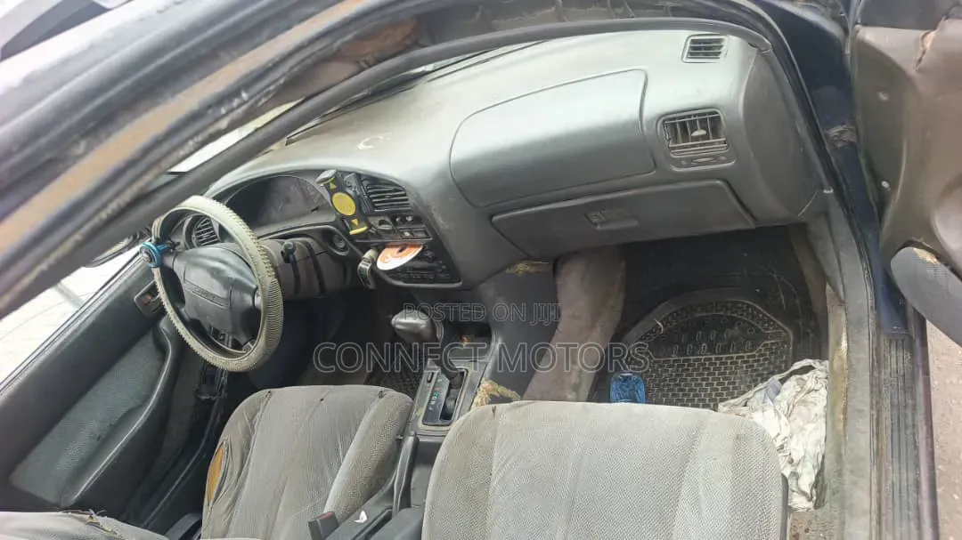 Toyota Camry 1996 Green