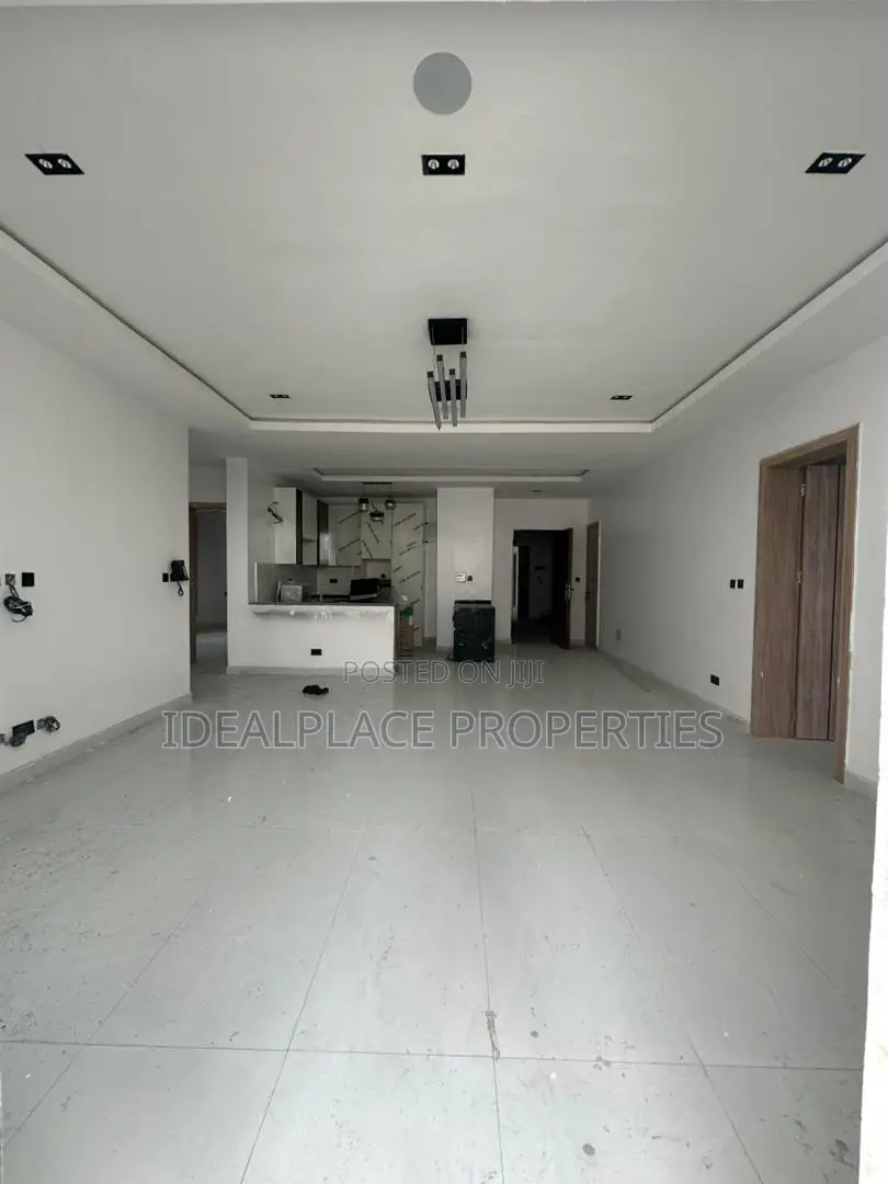 3bdrm Penthouse in Ikate for sale