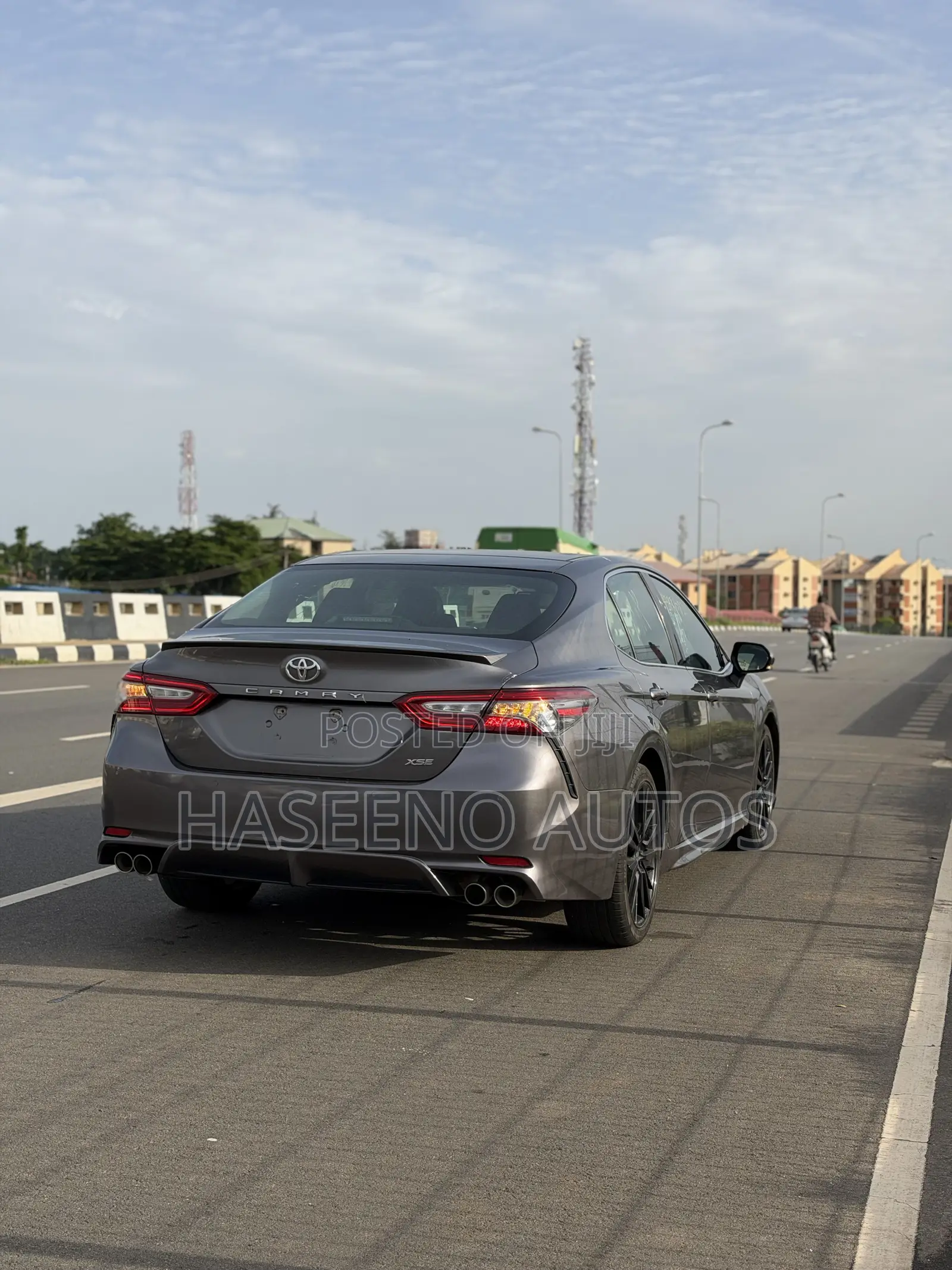Toyota Camry XSE (2.5L 4cyl 8A) 2019 Gray