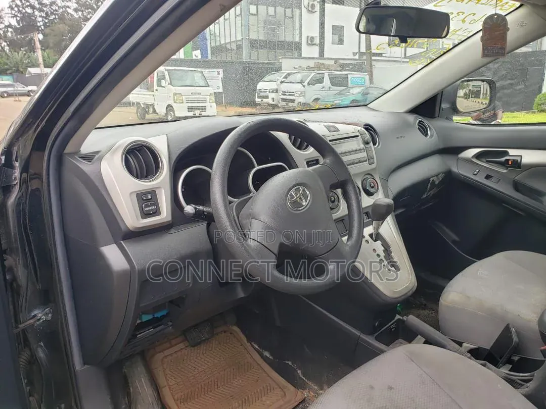 Toyota Matrix 2010 Blue