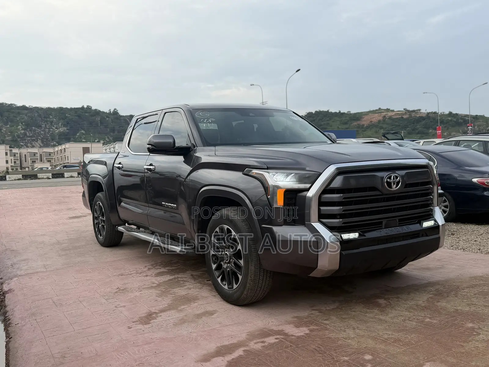 Toyota Tacoma 2023 Gray