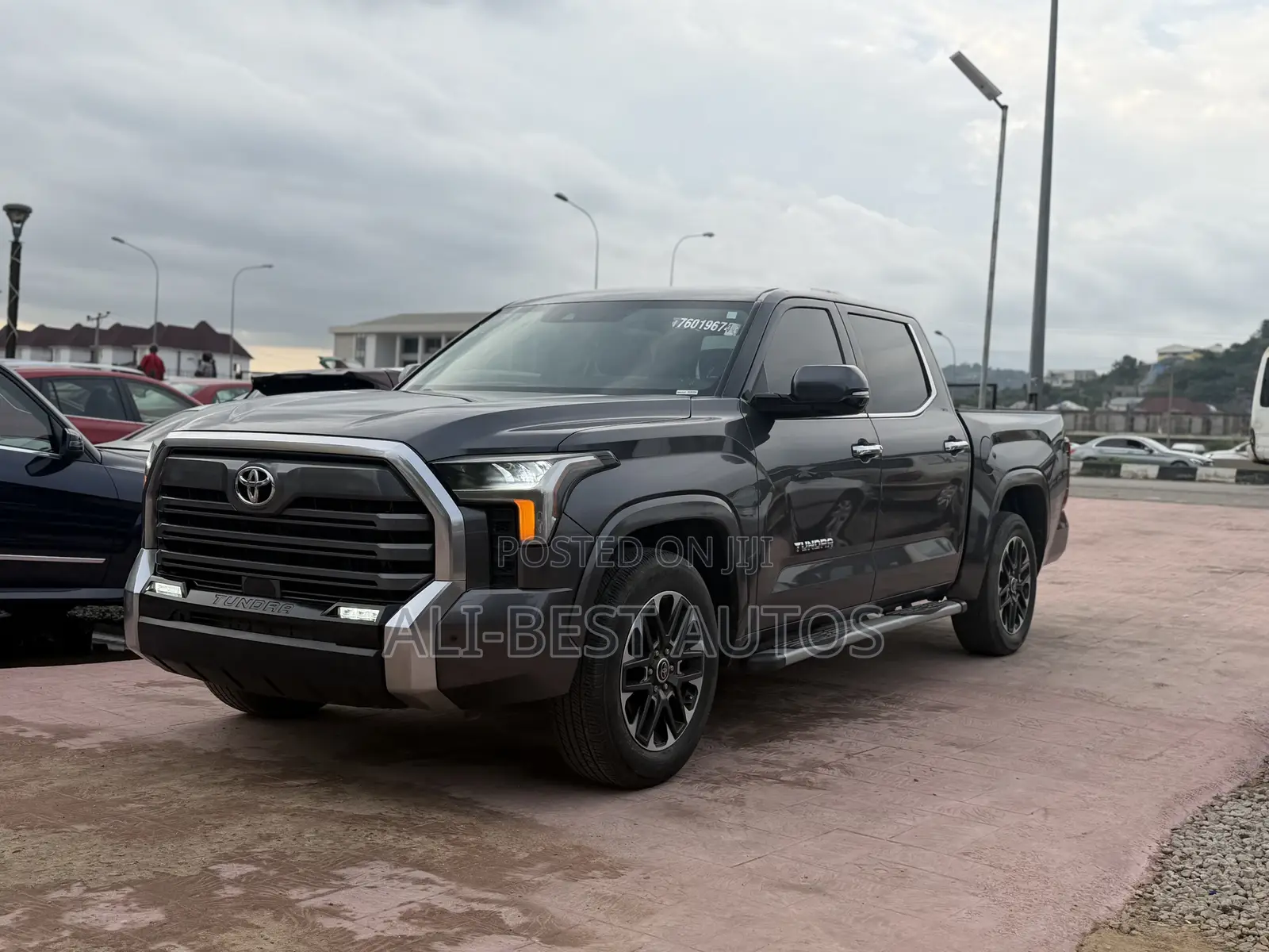 Toyota Tacoma 2023 Gray