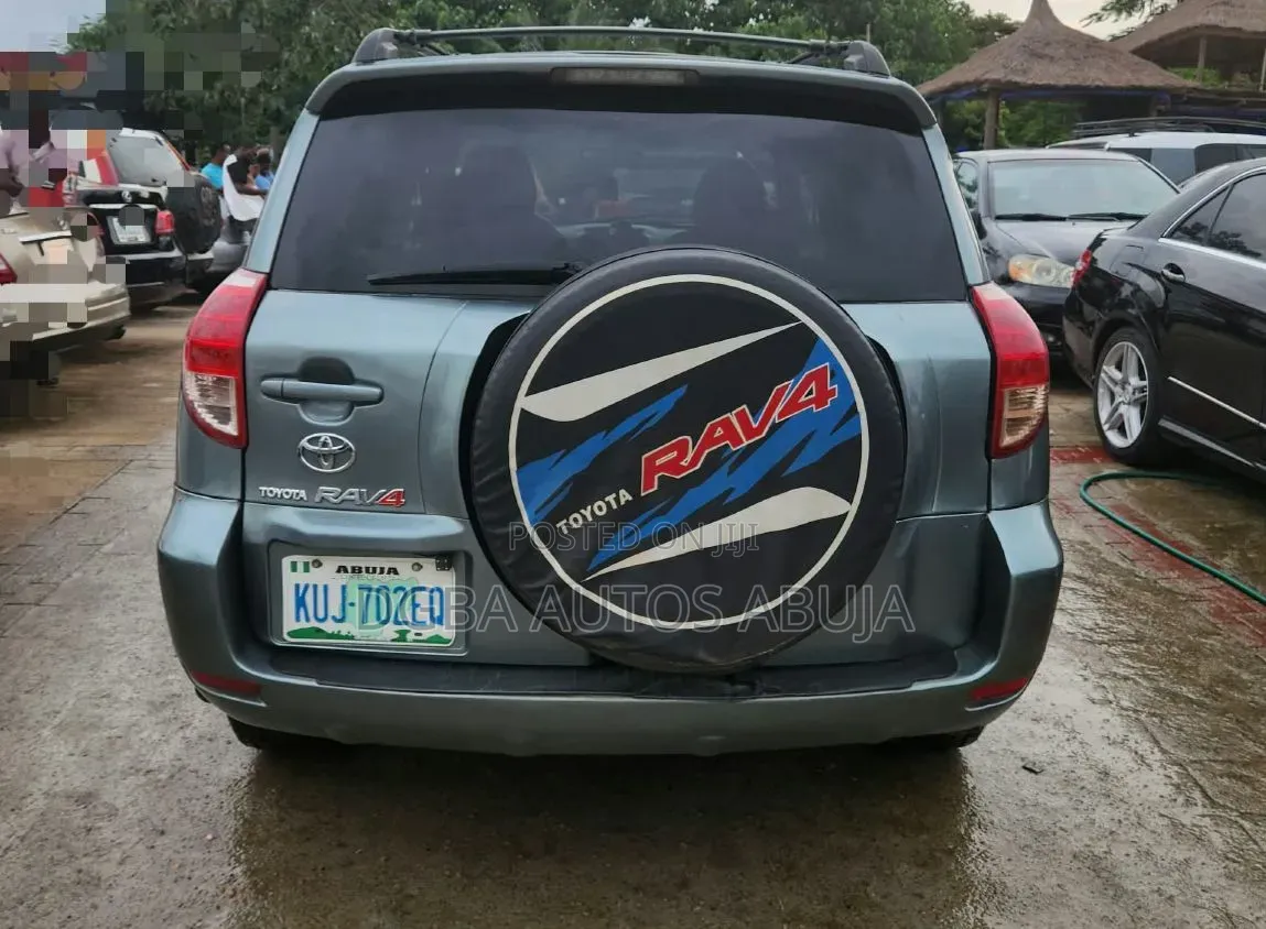 Toyota RAV4 2008 Green
