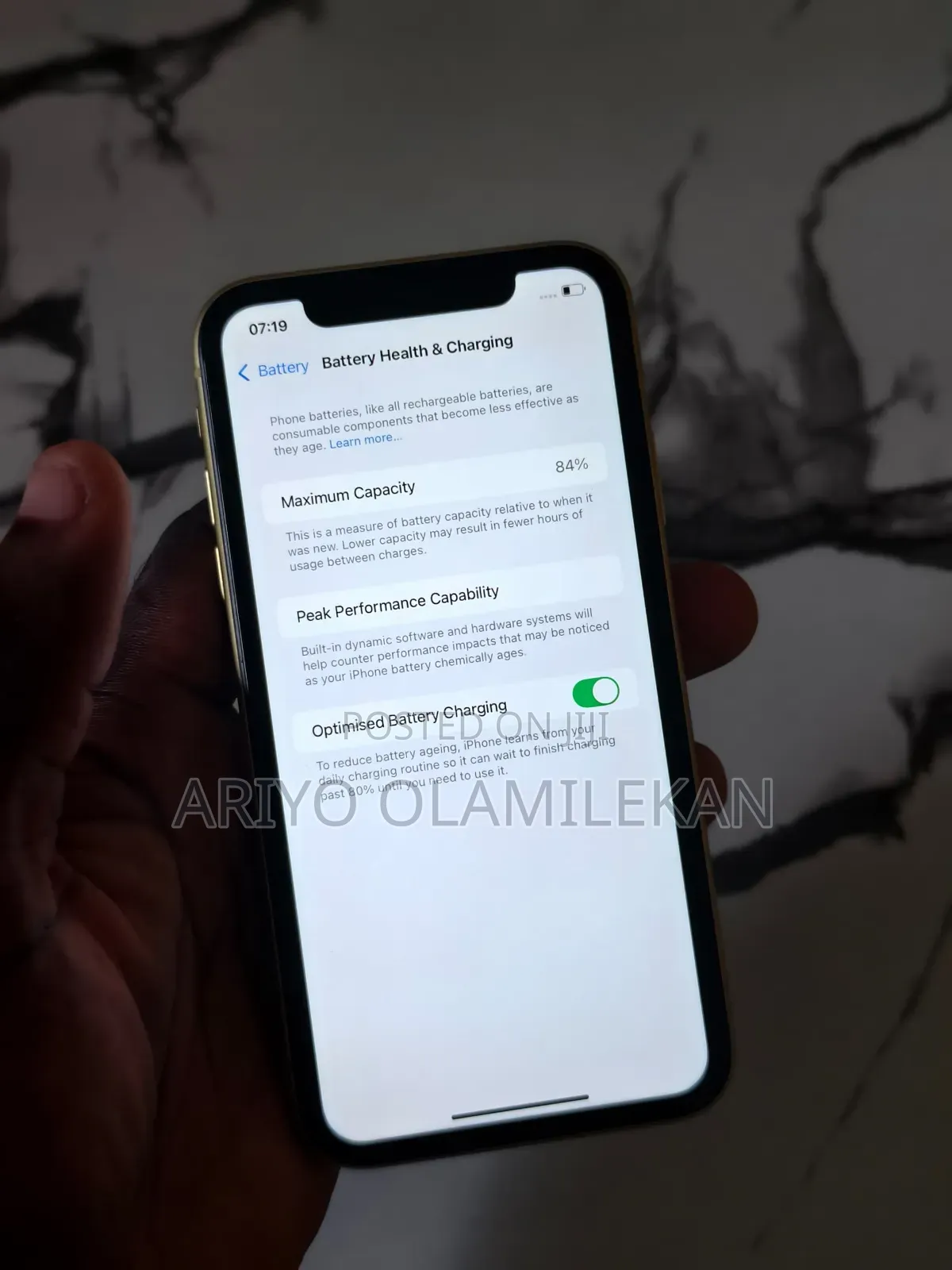 Apple iPhone 11 128 GB Yellow