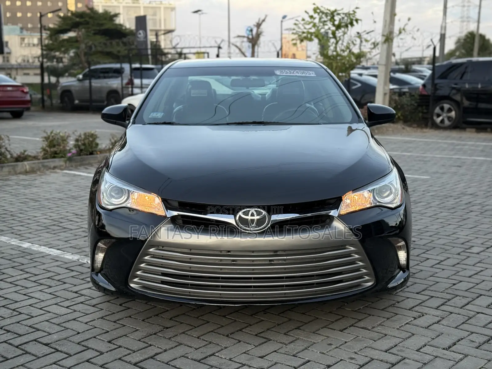 Toyota Camry LE 4dr Sedan (2.5L 4cyl 6A) 2016 Black