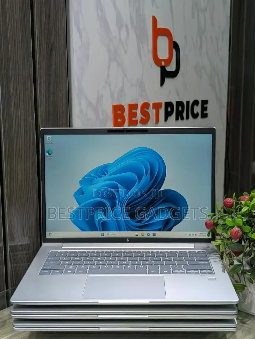 Laptop HP EliteBook 640 G11 16GB AMD Ryzen 7 SSD 512GB