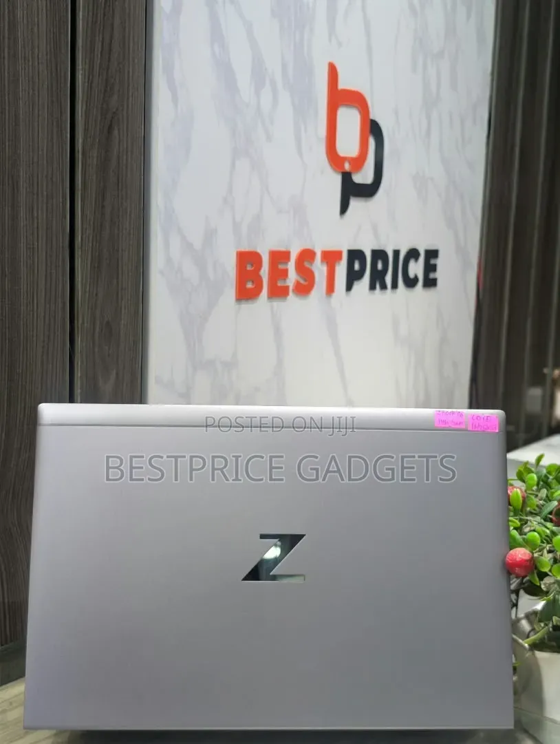 Laptop HP ZBook Firefly G8 16GB Intel Core i5 SSD 256GB