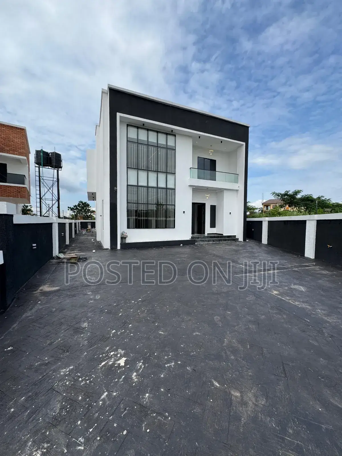 Furnished 4bdrm Duplex in Centenary City, Enugu for sale