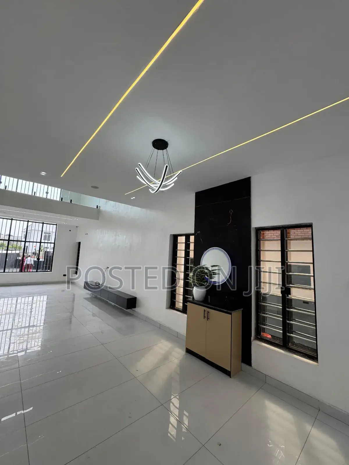 Furnished 4bdrm Duplex in Centenary City, Enugu for sale