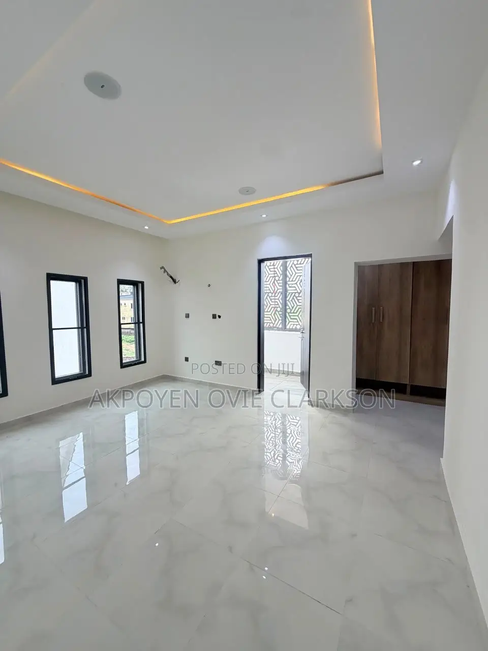 4bdrm Townhouse/Terrace in Guzape District for sale