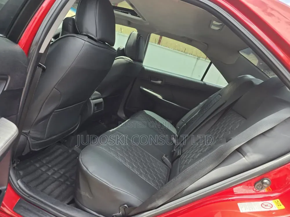 Toyota Camry 2014 Red