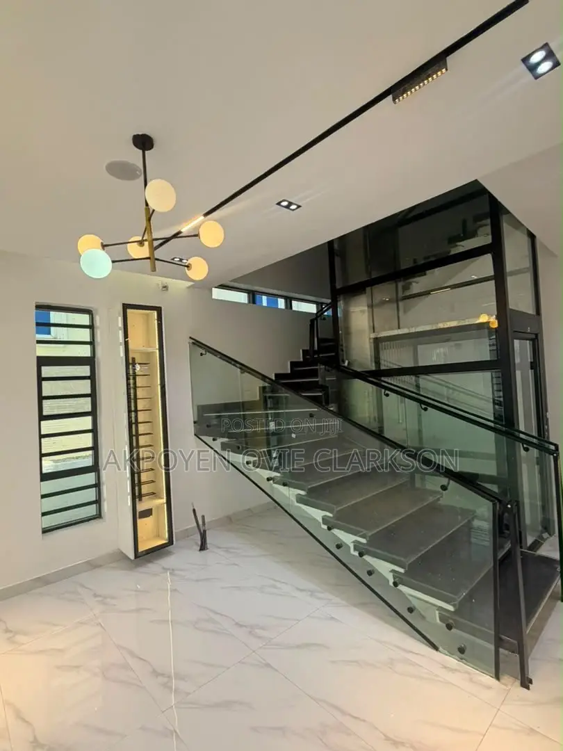 6bdrm Duplex in Apo Resettlement for sale