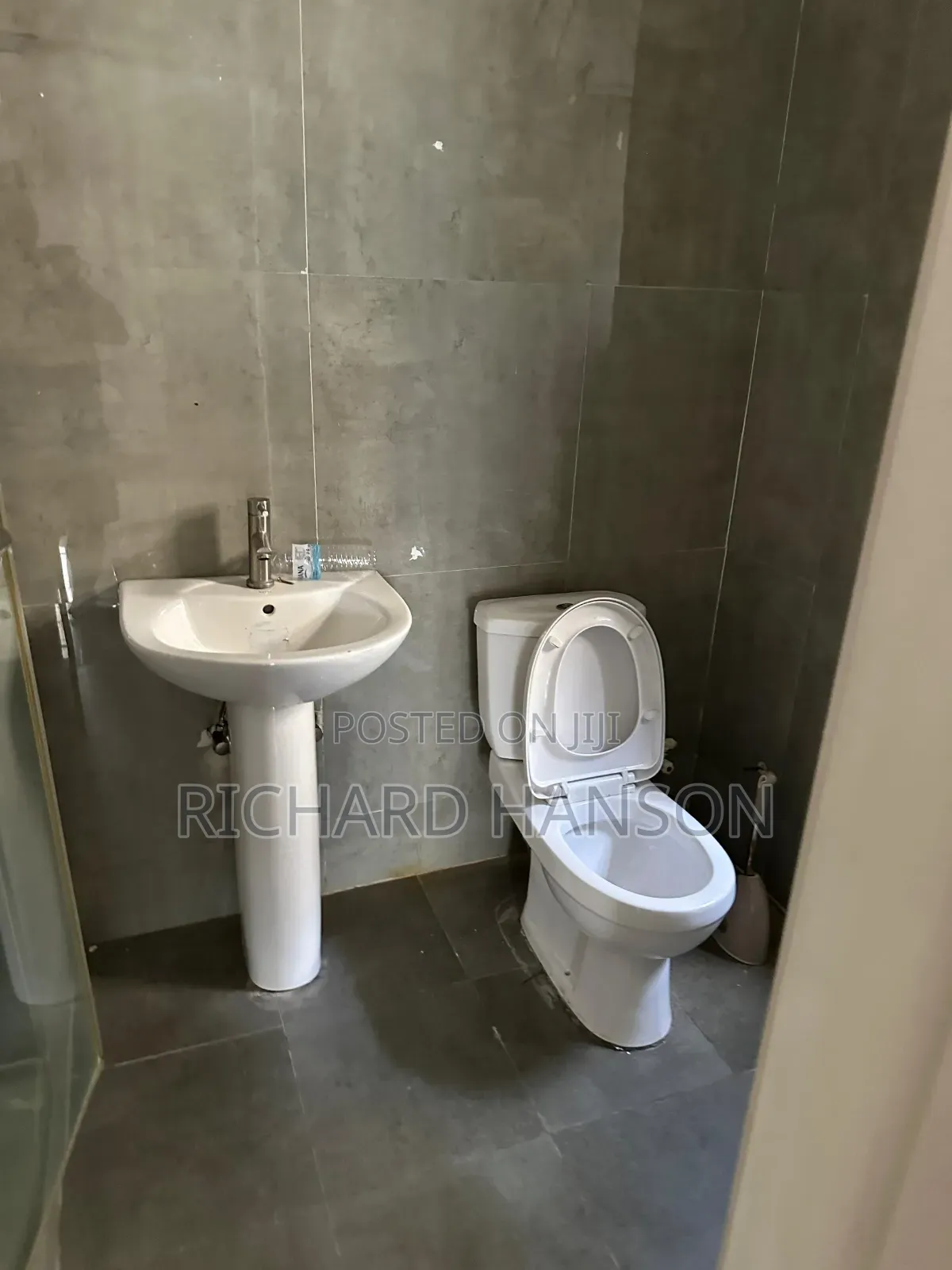 Mini Flat in Megamond, Ikota for sale