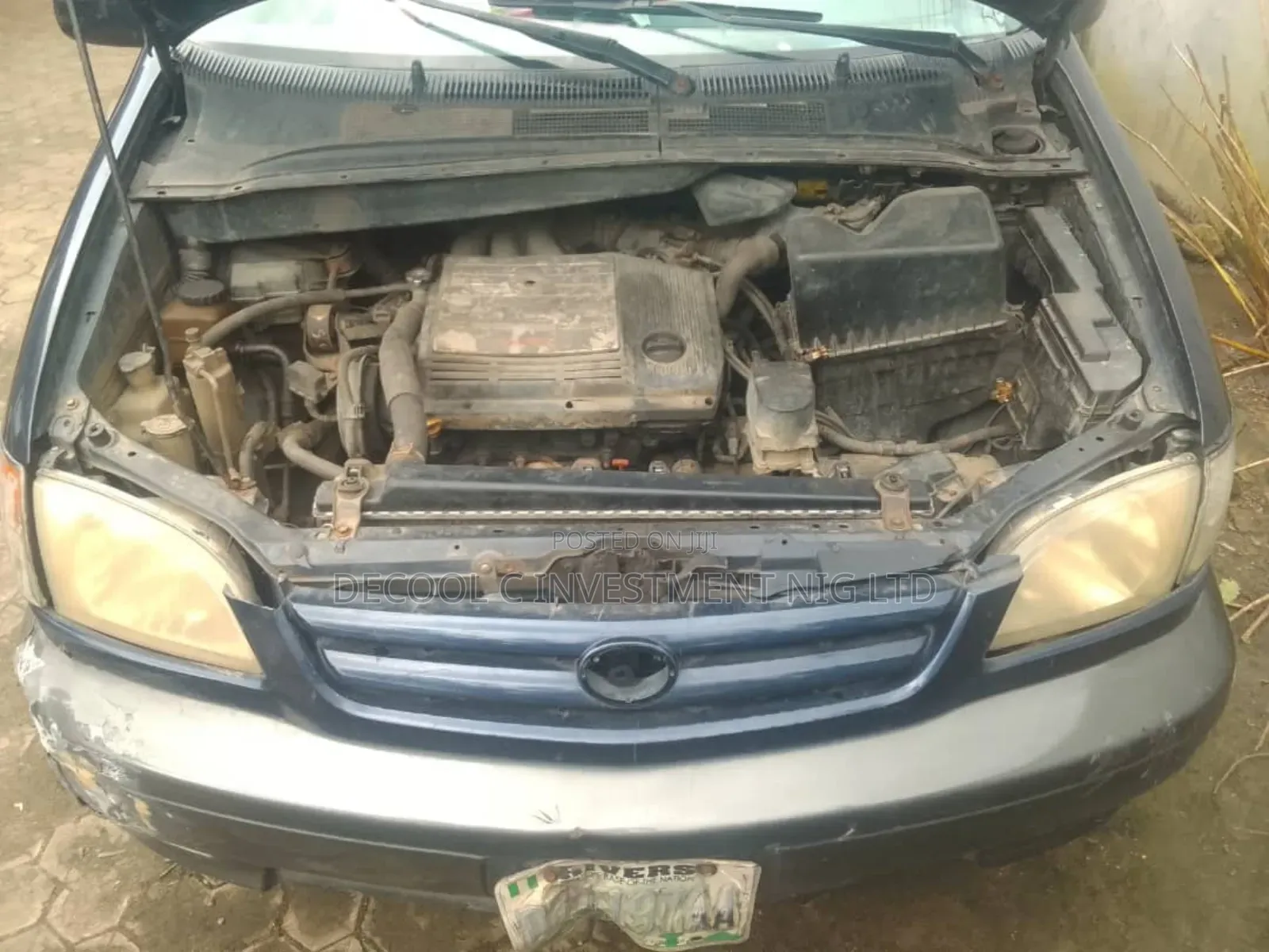 Toyota Sienna LE 2002 Blue