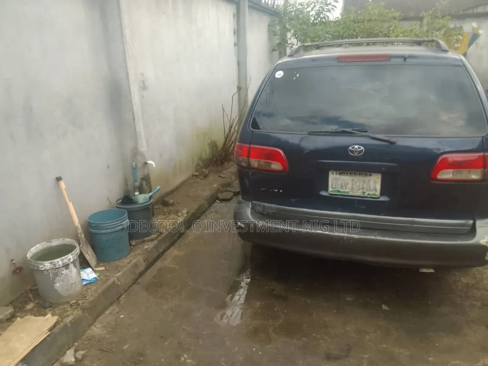 Toyota Sienna LE 2002 Blue