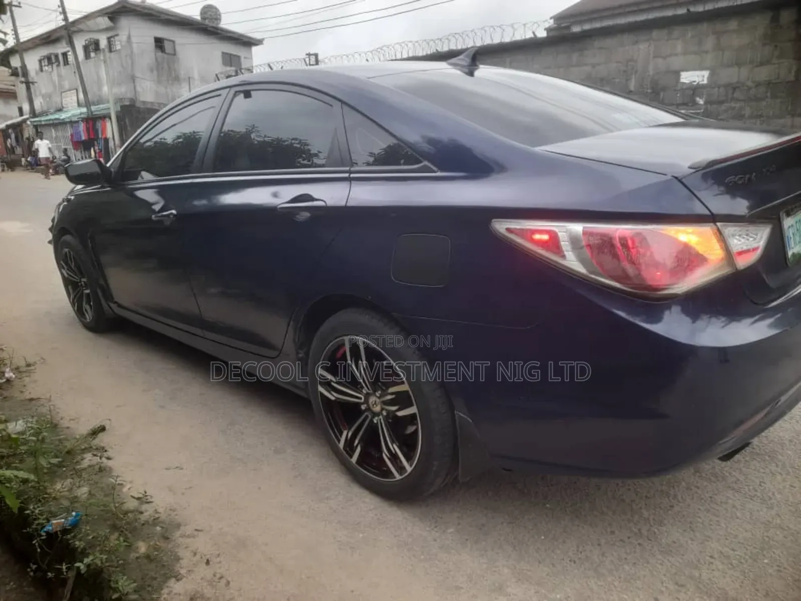 Hyundai Sonata Limited 2.0T Sedan (2.0L 4cyl 6A) 2011 Purple
