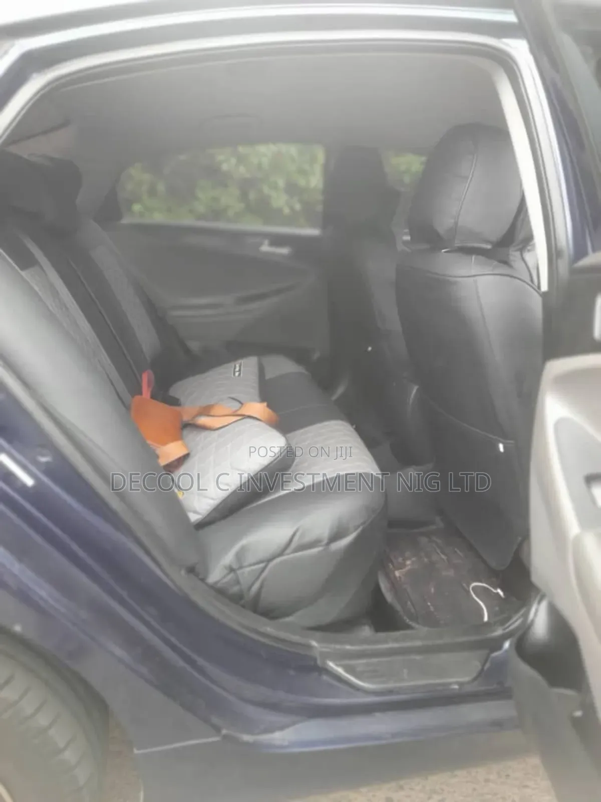 Hyundai Sonata Limited 2.0T Sedan (2.0L 4cyl 6A) 2011 Purple