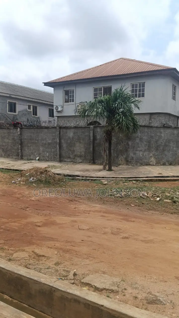 3bdrm Block of Flats in Graceland Estate, Iseri Olofin for sale