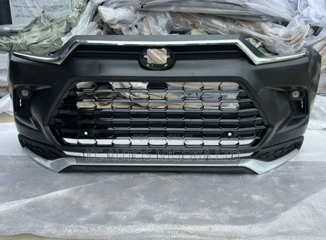 Front Bumper Toyota Highlander Grand 2025