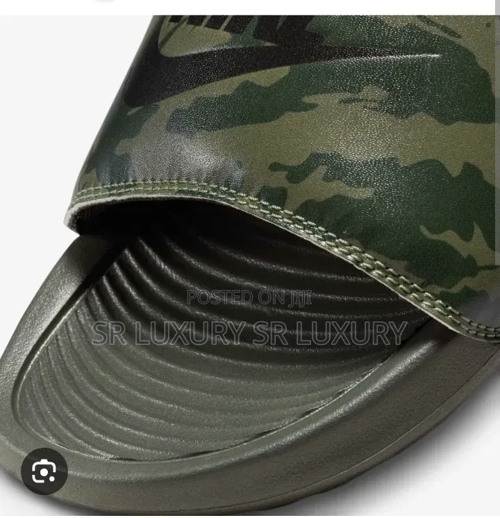 Original Nike Victori One Slide Camo