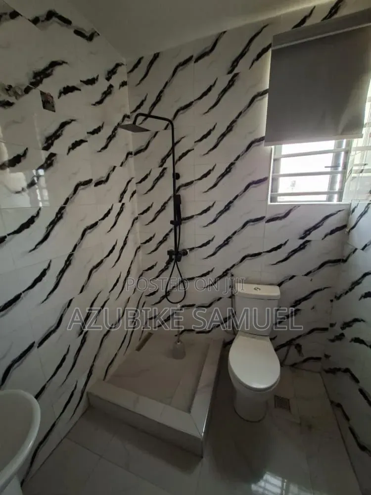 Furnished 2bdrm Block of Flats in Ikate Elegushi Lekki for rent